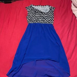 Women’s black and white striped dress